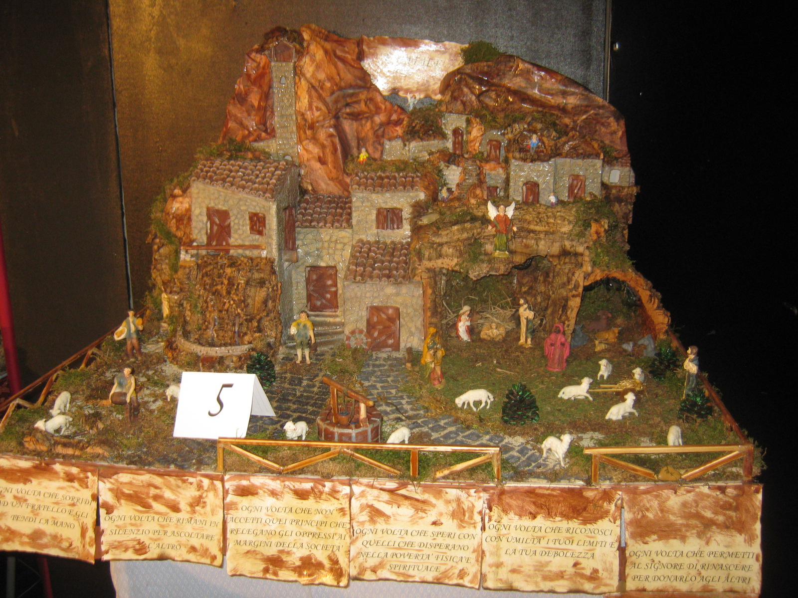 Un giorno in grotta   presepe in sapone 3 classificato