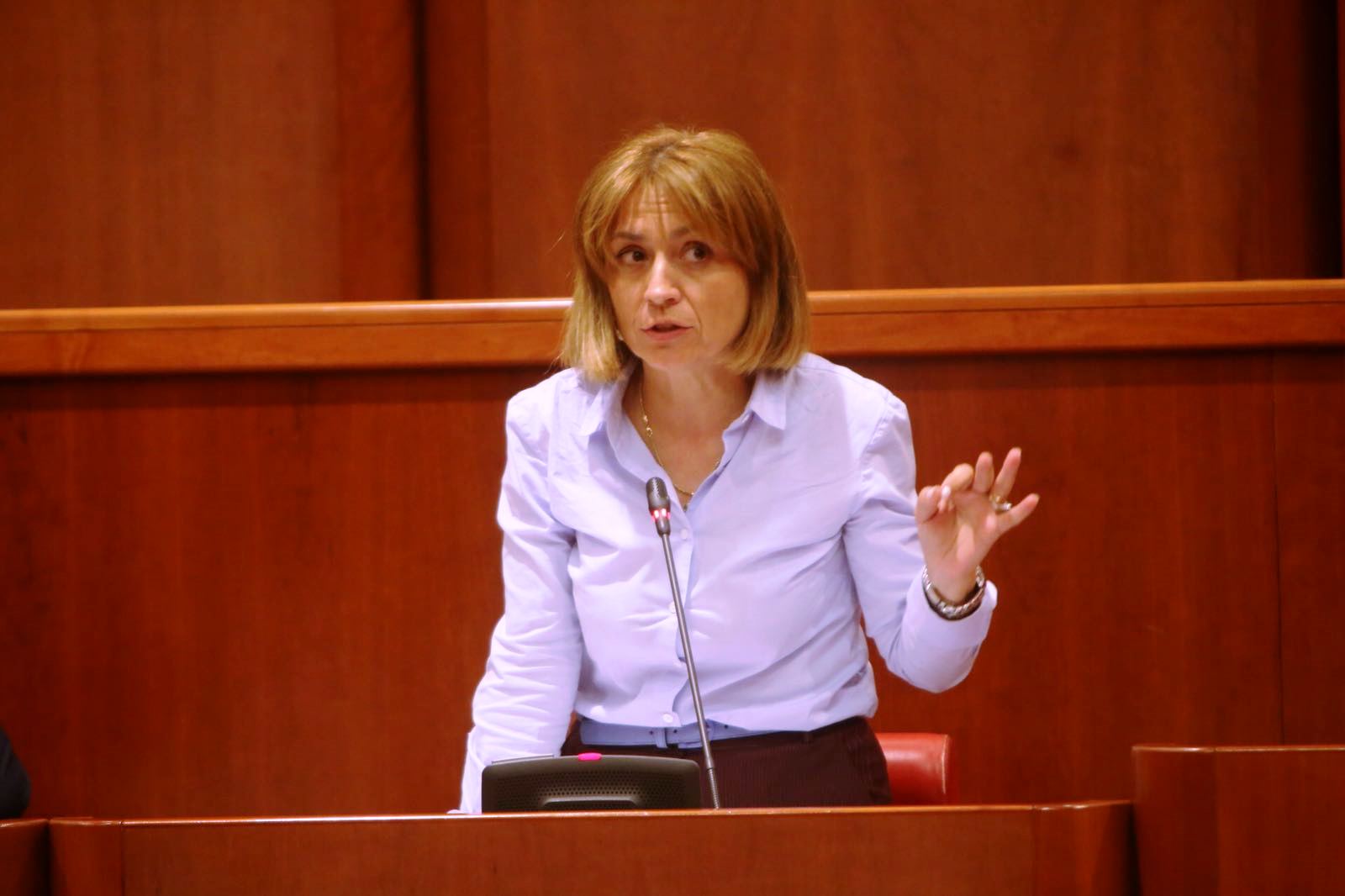 ANGELA ROBBE