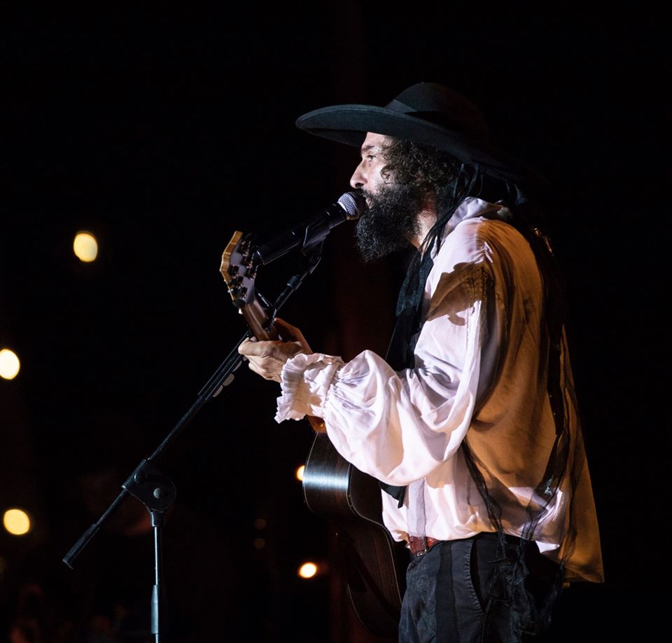 Capossela live